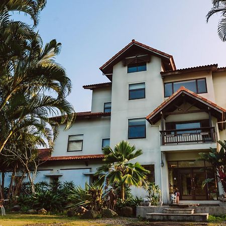 Palm Villa Guesthouse Nantou Exterior foto