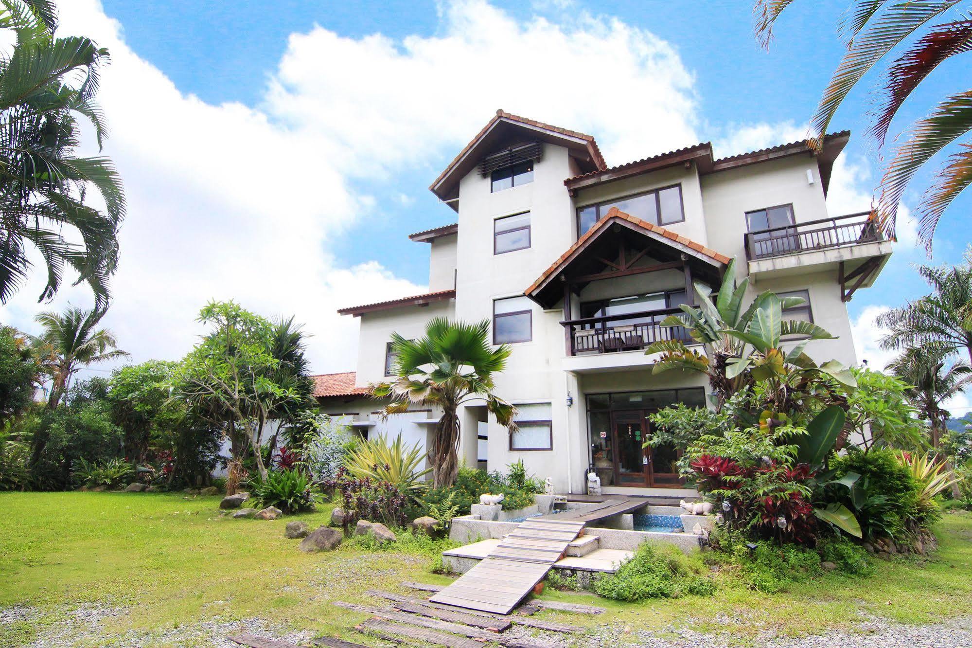 Palm Villa Guesthouse Nantou Exterior foto